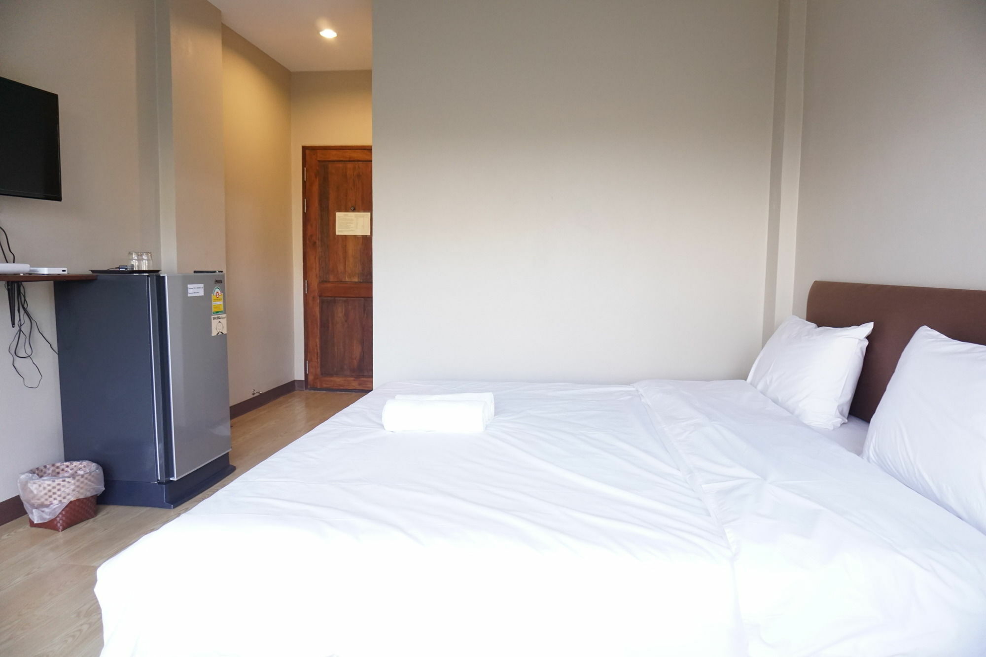 Chompu Nakarin Apartment Trang Esterno foto